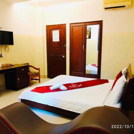 Phat Thinh Hotel โฮจิมินห์ซิตี้ ภายนอก รูปภาพ